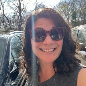 Meet your Posher, Sandra